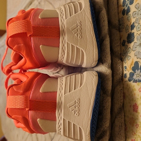 Adidas Athletic Running Shoes - Picture 4 of 10